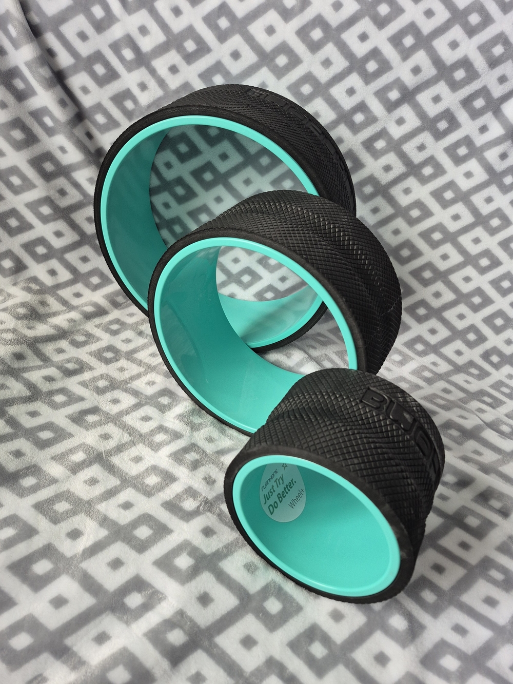 Furnhome Back Roller Wheel Set - Black and Teal